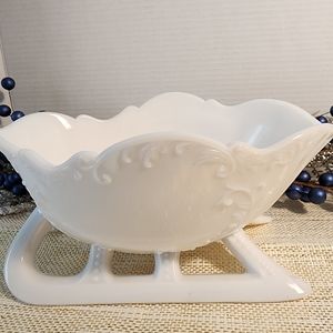 Vintage "Milk Glass" Christmas Sleigh, White